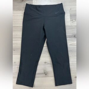 Nike Dri Fit Women’s Cropped Leggings Black Workout Yoga Activewear Size S